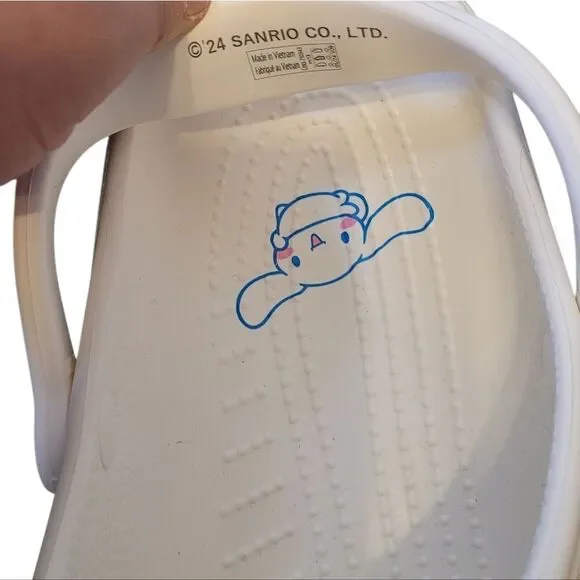 Crocs x Sanrio Men's White Cinnamoroll Crocs Size US 13 NWT